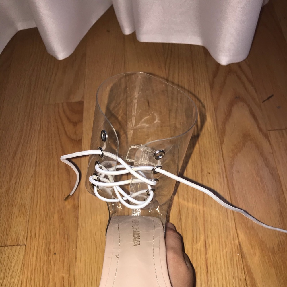 Clear anklet heel